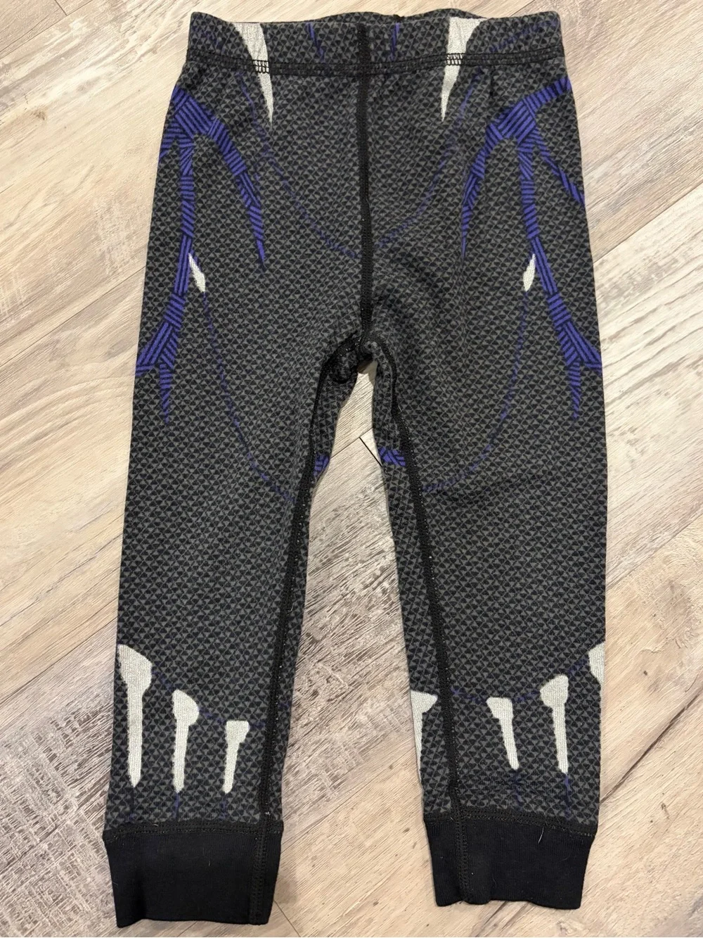 DISNEY MARVEL Black Panther Costume PJ Pajama Set, toddler boy size 2T LIKE NEW